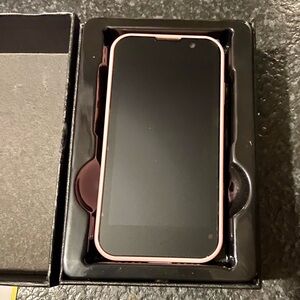 NIB Soyes XS18 pro max mini smartphone.